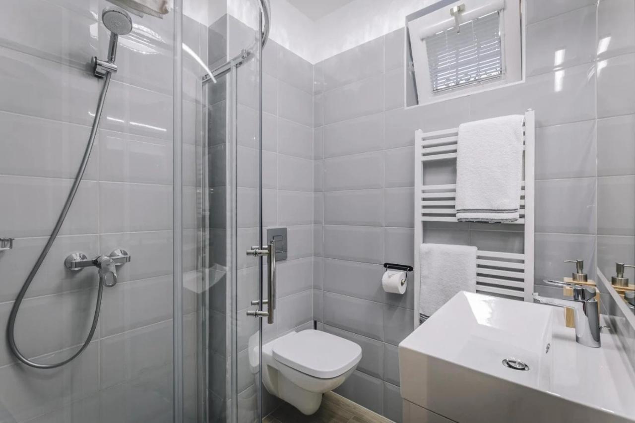 Apartmanhaz Soho Ráb Exteriér fotografie