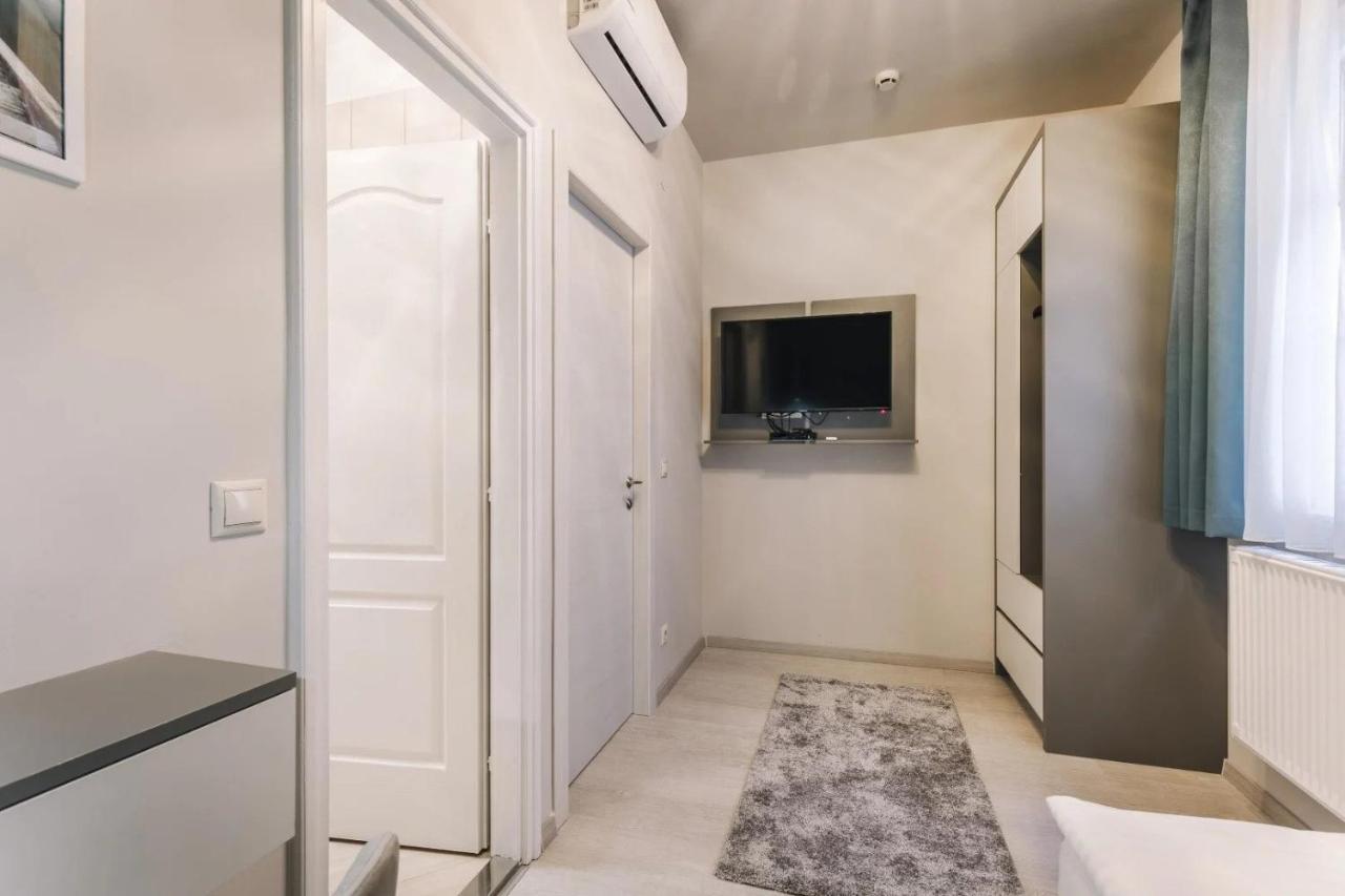 Apartmanhaz Soho Ráb Exteriér fotografie