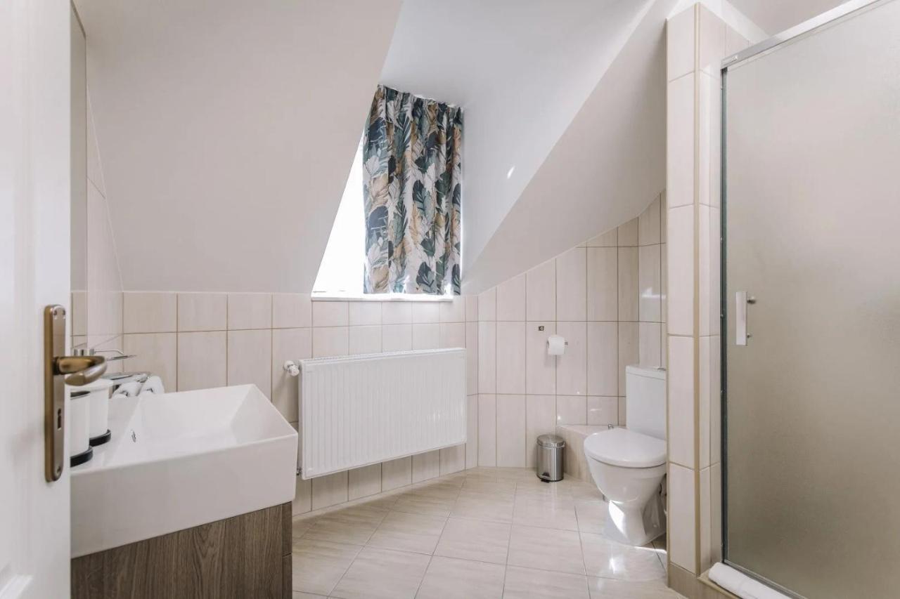 Apartmanhaz Soho Ráb Exteriér fotografie
