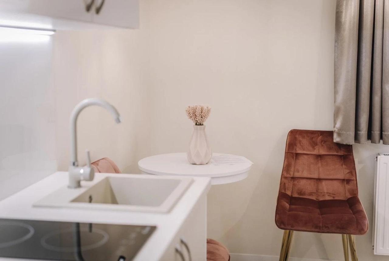 Apartmanhaz Soho Ráb Exteriér fotografie