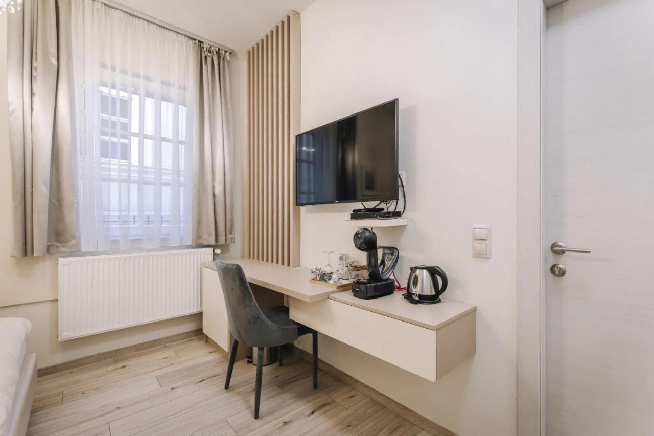 Apartmanhaz Soho Ráb Exteriér fotografie