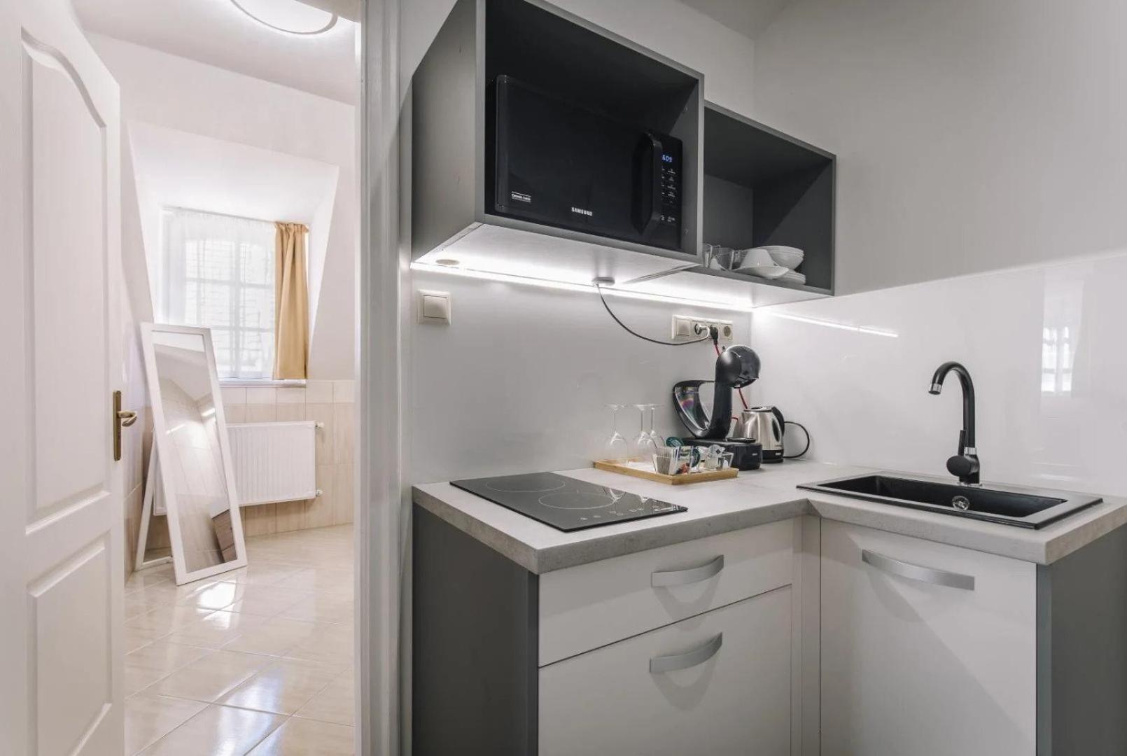 Apartmanhaz Soho Ráb Exteriér fotografie